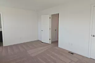 2685 Meigs Dr, Columbus, OH 43207 - Photo 29