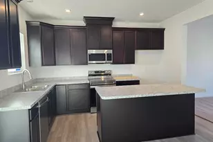 2685 Meigs Dr, Columbus, OH 43207 - Photo 15