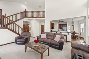 3664 Grimes Dr, Columbus, OH 43204 - Photo 17