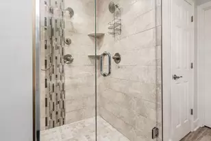 8133 Worthington Crsg Dr, Westerville, OH 43081 - Photo 21