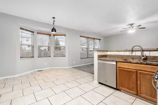 8133 Worthington Crsg Dr, Westerville, OH 43081 - Photo 13