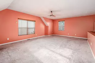 8133 Worthington Crsg Dr, Westerville, OH 43081 - Photo 3