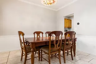 8133 Worthington Crsg Dr, Westerville, OH 43081 - Photo 9