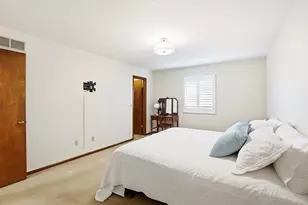 3213 Parkview Cir, Grove City, OH 43123 - Photo 19