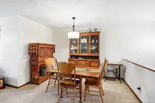 3213 Parkview Cir, Grove City, OH 43123 - Photo 11