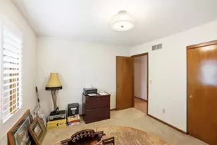 3213 Parkview Cir, Grove City, OH 43123 - Photo 27