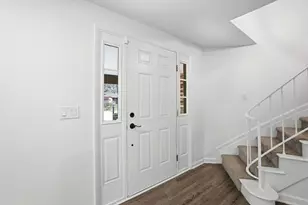 651 Cranfield Pl, Columbus, OH 43213 - Photo 5