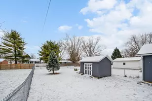 196 Forest Lawn Blvd, Marion, OH 43302 - Photo 23