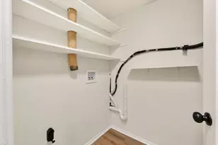 3105 Wessex Ct, Columbus, OH 43232 - Photo 23