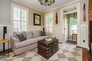 33 E Frankfort St, Columbus, OH 43206 - Photo 3