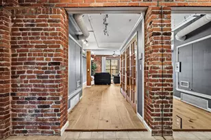 432 E Rich St, Columbus, OH 43215 - Photo 17