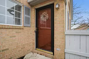 5390 Pond View Dr, Westerville, OH 43081 - Photo 3