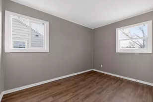 1042 S Hampton Rd, Columbus, OH 43227 - Photo 15