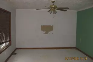 8873 Canoe Dr, Galloway, OH 43119 - Photo 5