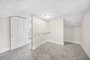 2709 Kilbourne Ave, Columbus, OH 43231 - Photo 25