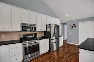 502 Providence Ln, Buckeye Lake, OH 43008 - Photo 13