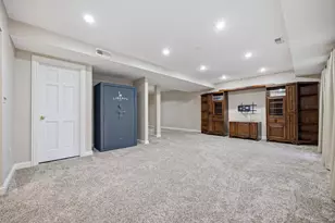 477 Stratshire Ln, Columbus, OH 43230 - Photo 59