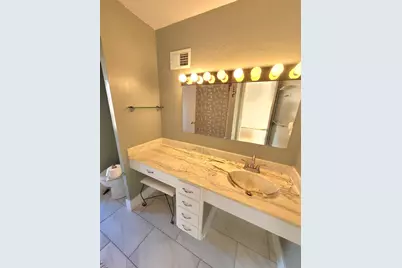 734 Worthington Forest Place, Columbus, OH 43229 - Photo 25