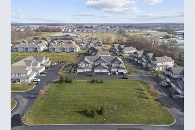 5901 Blackbird Way, Lewis Center, OH 43035 - Photo 47