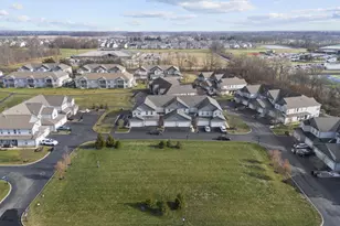 5901 Blackbird Wy, Lewis Center, OH 43035 - Photo 47