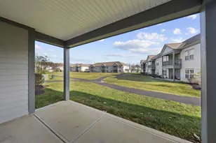 5901 Blackbird Wy, Lewis Center, OH 43035 - Photo 37