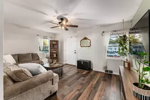 256 N Kellner Rd, Columbus, OH 43209 - Photo 5