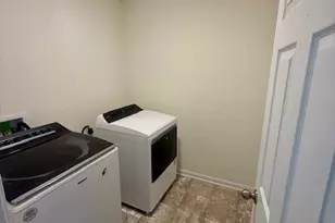 808 Saddle Ave, Pataskala, OH 43062 - Photo 17