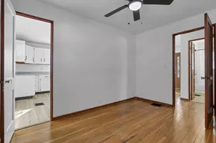 408 Derrer Rd, Columbus, OH 43204 - Photo 21