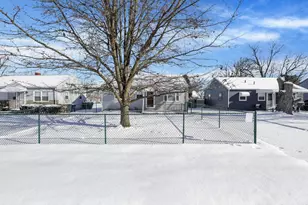 408 Derrer Rd, Columbus, OH 43204 - Photo 3