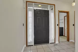 7352 Old Creek Ln, Canal Winchester, OH 43110 - Photo 7