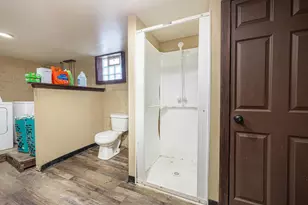 519 Locust St, Coshocton, OH 43812 - Photo 9