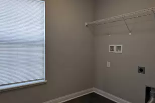 1524 Raley Wy, Columbus, OH 43228 - Photo 27