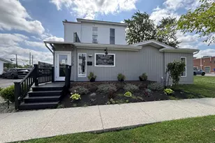 122 N Court St, Marysville, OH 43040 - Photo 1