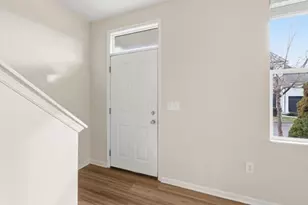 1656 Nature Dr, Grove City, OH 43123 - Photo 5