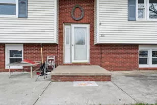 301 Sheridan Pl, Somerset, OH 43783 - Photo 3