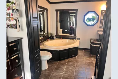 11560 McClimansville Cemetery Road, Mount Sterling, OH 43143 - Photo 23