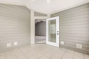 5838 Lookout Blvd, Grove City, OH 43123 - Photo 13