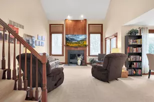 235 E Hocking St, Canal Winchester, OH 43110 - Photo 3