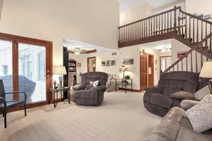 235 E Hocking St, Canal Winchester, OH 43110 - Photo 5