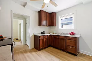 2143 Leonard Ave, Columbus, OH 43219 - Photo 7