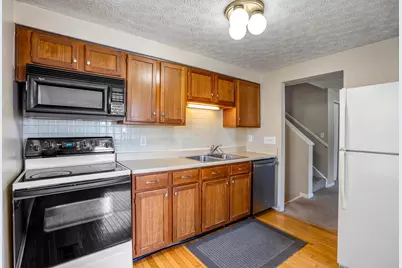 3487 Alfred Court, Columbus, OH 43221 - Photo 13