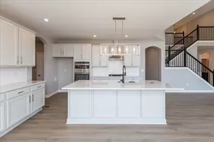 1327 Blueberry Cv, Grove City, OH 43123 - Photo 3