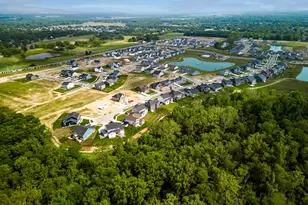 1327 Blueberry Cv, Grove City, OH 43123 - Photo 3