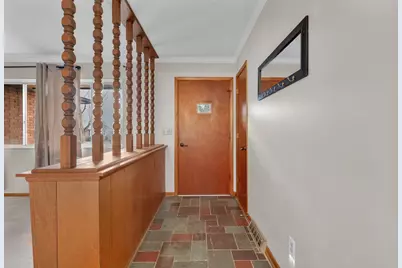 49 S Summit Ridge Road S, Reynoldsburg, OH 43068 - Photo 7