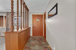 49 S Summit Ridge Road S, Reynoldsburg, OH 43068 - Photo 7