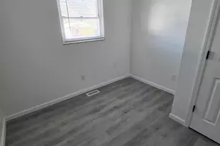 2626 Diane Pl, Columbus, OH 43207 - Photo 13