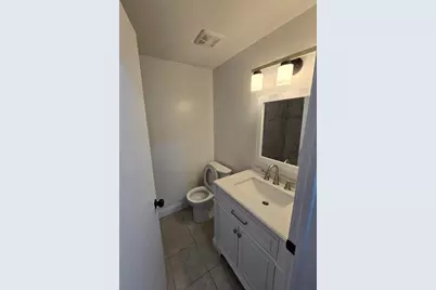 2626 Diane Place, Columbus, OH 43207 - Photo 7