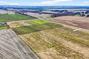 24796 Morris Leist Rd, Circleville, OH 43113 - Photo 5