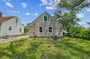 2349 Delbert Rd, Columbus, OH 43211 - Photo 33