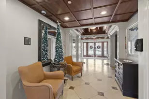 3175 Tremont Rd, Columbus, OH 43221 - Photo 3